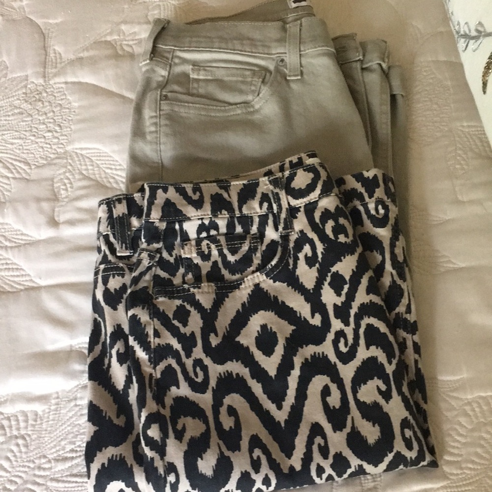Size 8 Bundle Bermuda shorts and skirt